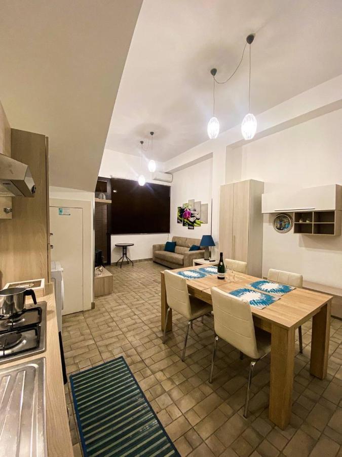 Naxos Apartments Giardini Naxos Luaran gambar